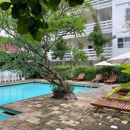 Hotel Sari Bunga Legian  Bagian luar foto