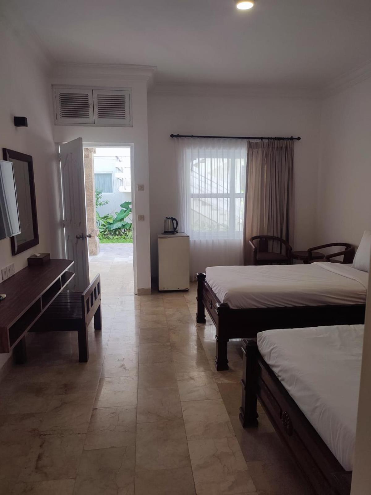 Hotel Sari Bunga Legian  Bagian luar foto