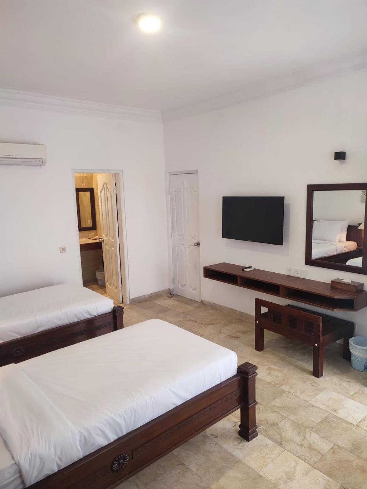 Hotel Sari Bunga Legian  Bagian luar foto