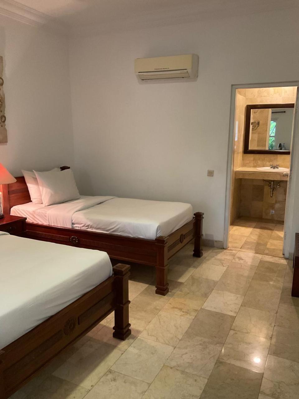 Hotel Sari Bunga Legian  Bagian luar foto