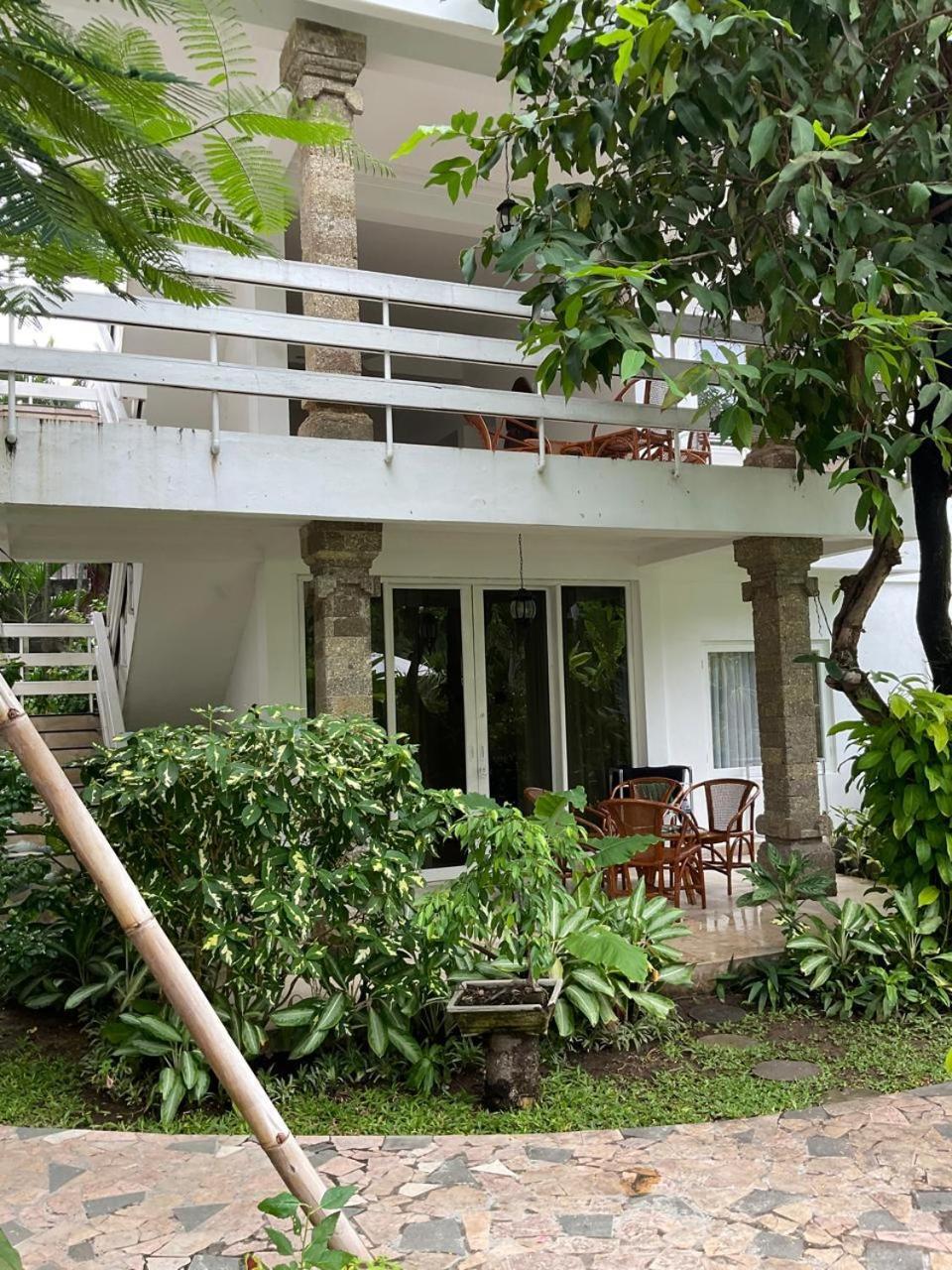 Hotel Sari Bunga Legian  Bagian luar foto