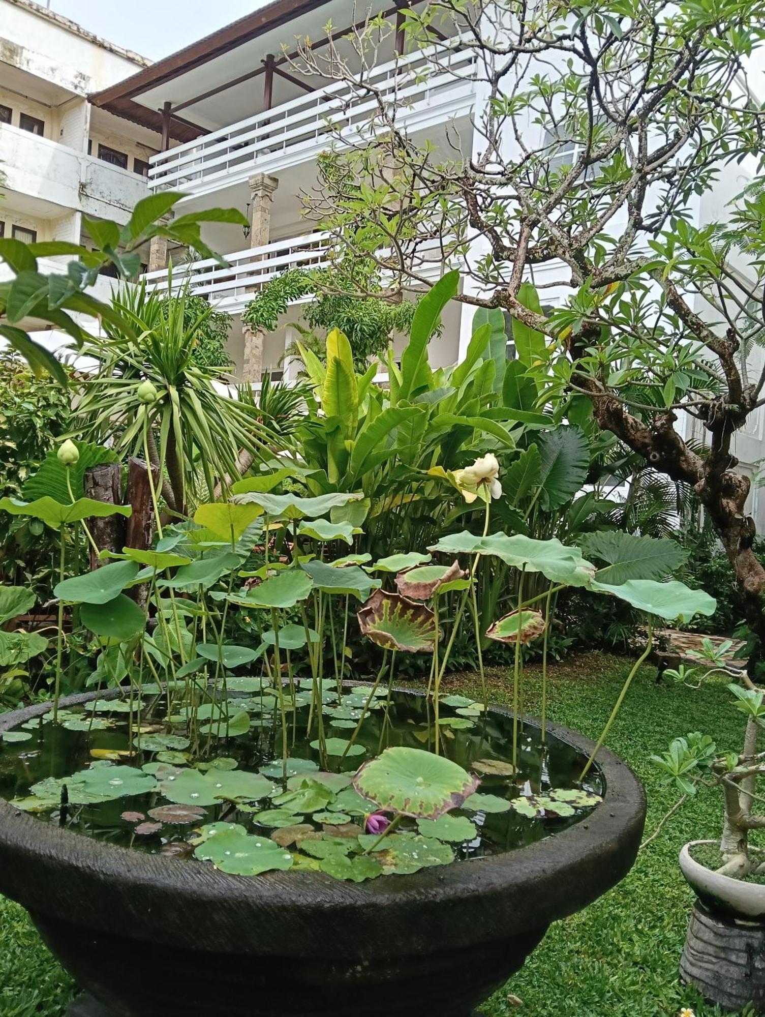 Hotel Sari Bunga Legian  Bagian luar foto